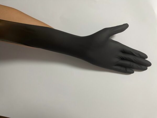 Disposable black nitrile gloves - Image 4