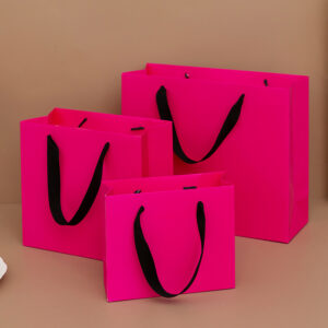 Wholesale custom paper shopping bags with logo