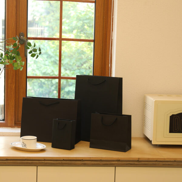 Black color shopping paper bags - Image 3