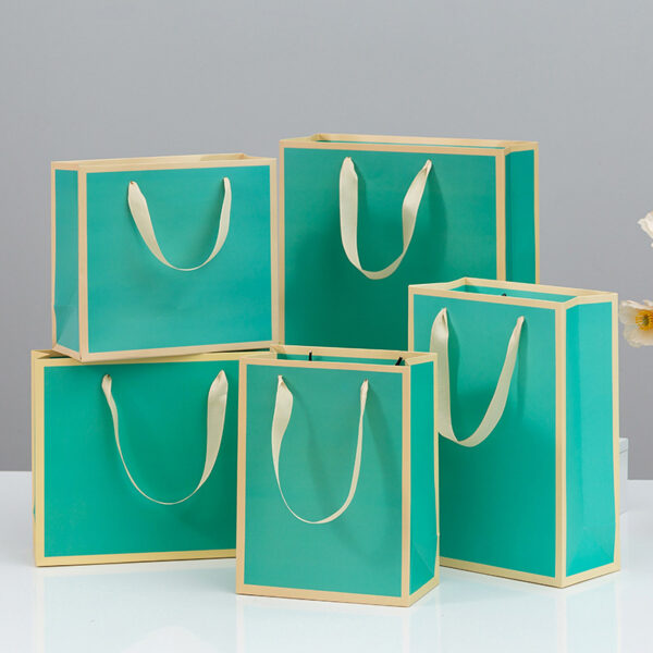 Logo printed paper gift bags - Image 2