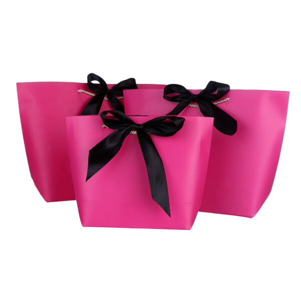 Paper gift bags for weddings - Image 4