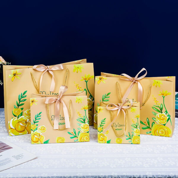 Personalized kraft paper gift bags - Image 2