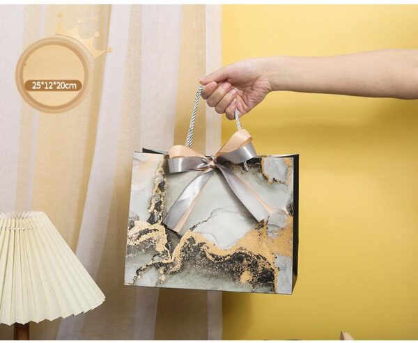 Custom kraft paper gift bags - Image 5