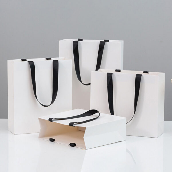 White color paper shopping bags - Image 3